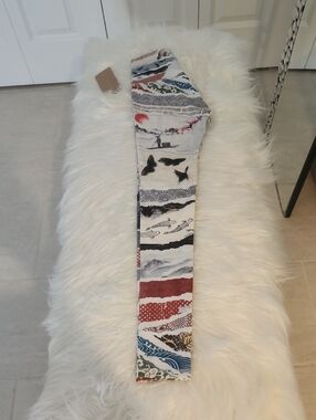 🦋🦈🌸💮 ●● Niyama Sol Paper Crane Barefoot Leggings XS BNWT🏷